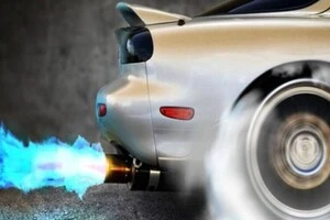 Нові правила для водіїв: у Грузії штрафуватимуть за надмірний шум