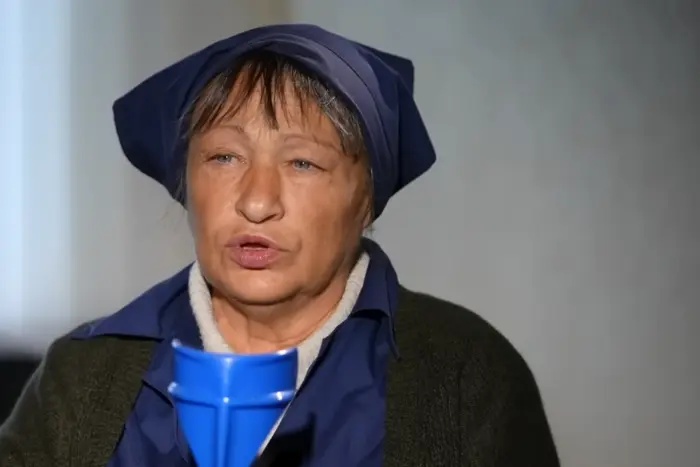 Херсонка в’язала шкарпетки солдатам РФ: як її покарали