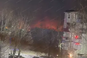 Завод є одним із перших у РФ виробників синтетичного каучуку