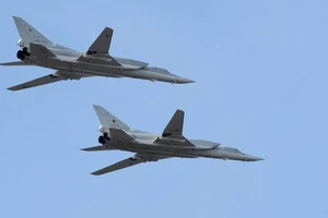 Політ російських бомбардувальників змусив НАТО підняти літаки