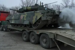 За словами урядовиці, ринок виробників озброєння та техніки тривалий час чекав рішення про довгострокові контракти