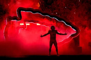 Окрім спорту, Тревіс є співведучим успішного подкасту, на якому, зокрема, був анонсований новий альбом Тейлор Свіфт