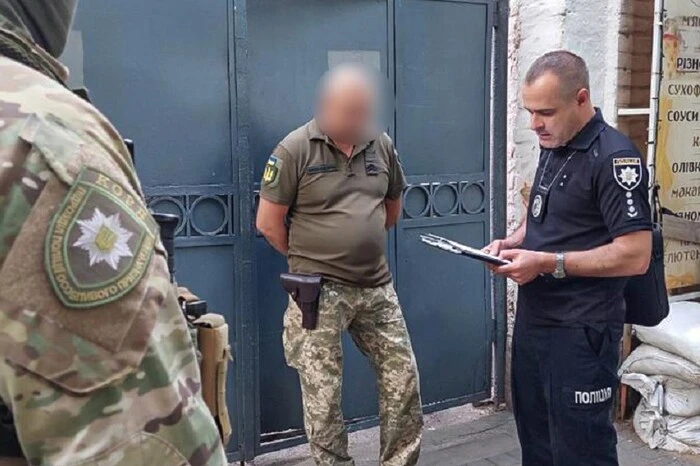 У ТЦК на Одещині помер чоловік