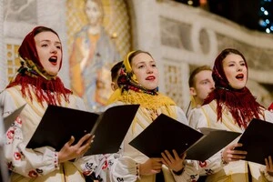 Традиційний вечір колядок у Спасо-Преображенському соборі у Києві – символ єдності та сили духу українців