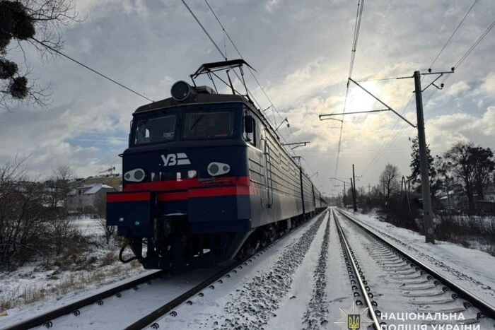 На Львівщині потяг на смерть збив людину