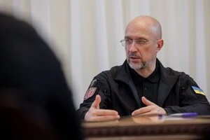 Як зазначив глава оборонного відомства, 76% всього, що централізовано купує держава, вона купує в українських зброярів