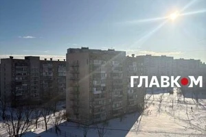 Який вигляд має засніжений Київ першого ранку нового року (фото)