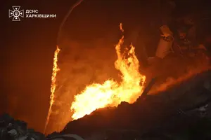 У Харкові тривають аварійно-рятувальні роботи на місці ворожого удару