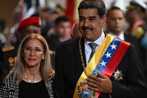 Ніколас Мадуро разом із дружиною Силією Флорес