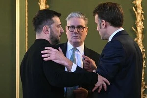 Головним в коаліції є Велика Британія та Франція, і «їхня військова присутність є обов’язковою», пояснив президент