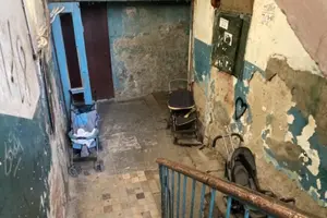 Через війну проти України? РФ зупинила держпрограму розселення з аварійного житла