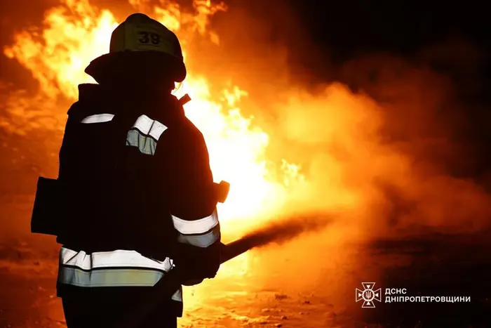 Наслідки удару по Дніпропетровщині: фото
