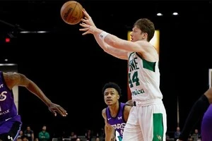 Шульга допоміг «Мен Селтікс» здобути перемогу у грі G-ліги