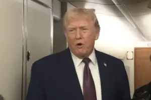 Дональд Трамп переконаний, що острів може потрапити під контроль Росії або Китаю