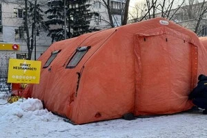 На столичній Русанівці розгорнуто мобільний пункт незламності