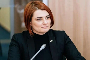 Людмила Буймістер стверджує, що не може залишатися в політсилі, яка нібито підтримує руйнування спецслужби