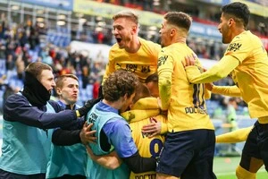 У цьому сезоні «Ростов» посідає 11 місце у чемпіонаті Росії з футболу