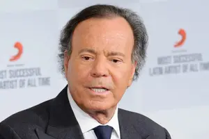 Дві жінки звинуватили Хуліо Іглесіаса у домаганнях