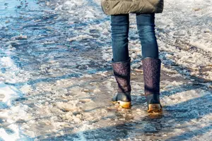 В умовах ожеледиці треба приділити особливу увагу підбору взуття