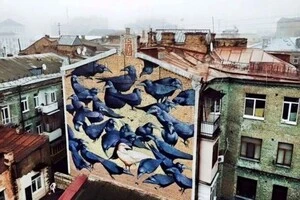 «Дворик з воронами» – особливе атмосферне місце в центрі столиці