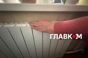 Комунальники не припиняють  цілодобово ремонтувати пошкоджену ворогом критичну інфраструктуру