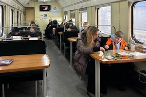 У Броварах, Фастові, Борисполі та Василькові працюють «Вагони незламності»