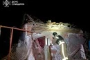 Рятувальники показали кадри наслідків удару авіабомбами по Сумах