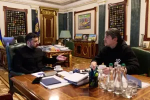 На прошлой неделе президент Владимир Зеленский провел серию встреч с людьми, которых принято называть «лидерами мнений»: среди них Сергей Притула