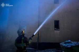 Ліквідація наслідків ворожого удару на Київщині