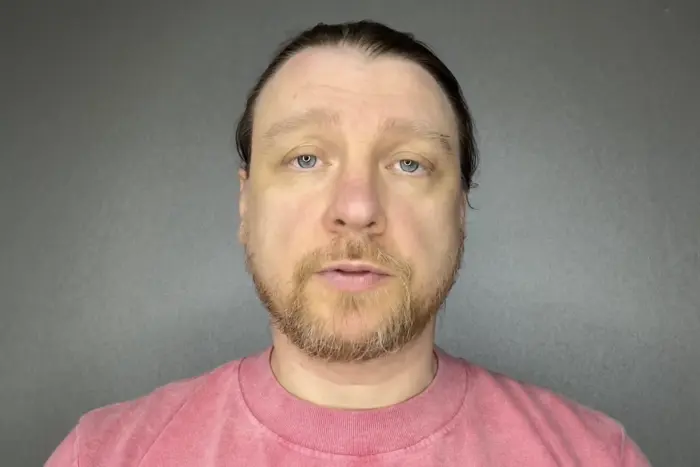 СБУ відкрила справу про держзраду проти політтехнолога Петрова