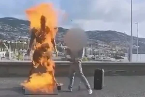 Поліція встановлює особу порушника