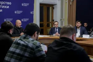 За даними Шмигаля, у столиці розгорнуто 91 пункт допомоги ДСНС на 68 локаціях