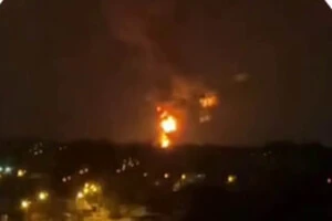 Внаслідок атаки безпілотників сталося загоряння на місцевій нафтобазі