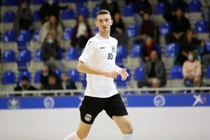 Нєвєдров народився у РФ, але отримав громадянство Вірменії у 2021 році