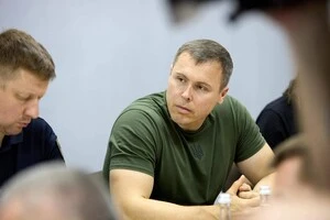 За словами Костенка, імітація діалогу потрібна Кремлю для того, щоб Трамп не заарештував одразу весь російський тіньовий флот