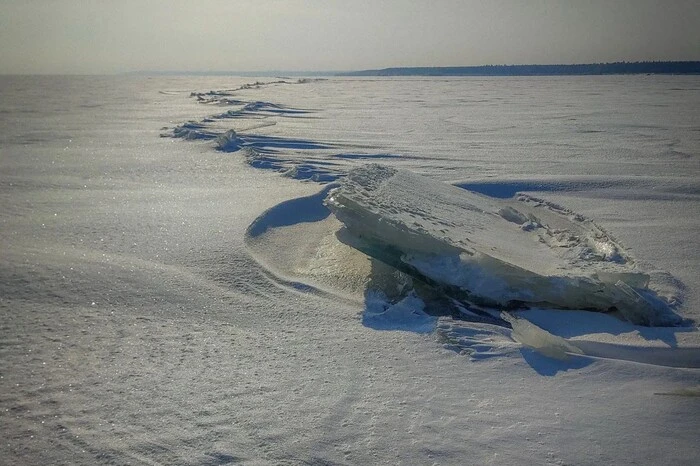 27 км по льоду: екстремали здійснили перехід через Київське море