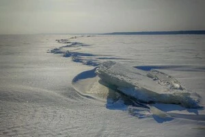 Київське море – величезна водойма площею понад 920 кв. км, що простягається на 110 км