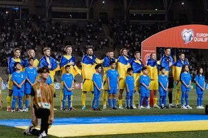 Щоб кваліфікуватися на чемпіонат світу з футболу Україні необхідно подолати ще двох суперників