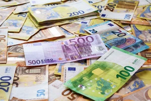 У грудні минулого року держави-члени ЄС схвалили виділення Україні кредиту на десятки мільярдів євро