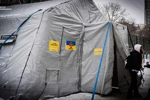 Через тривалі брекаути унаслідок російських обстрілів по всій Україні продовжують роботу пункти незламності