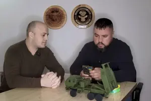 «Синку, вибач, ми не можемо виходити на зв’язок». Це все, що окупант почув від матері