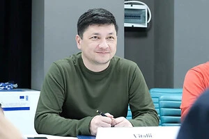 На думку Кіма, для більшості українців перемога полягає в тому, щоб жити так, як до вторгнення