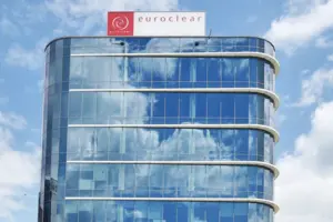 У ЄС заморожено близько 210 млрд євро суверенних активів РФ, більшість із яких зберігається в бельгійському депозитарії Euroclear