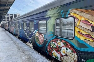 Кожен вагон може вмістити та обігріти до 50 людей одночасно