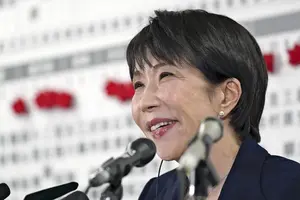 Санае Такаїчі стала першою жінкою на чолі уряду Японії