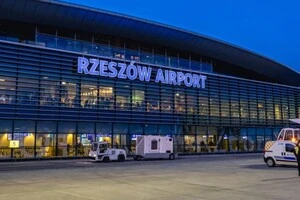 Аеропорти в Жешуві та Любліні тимчасово призупинили авіаційні операції