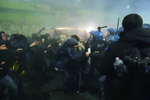 Італійська поліція застосувала водомети проти активістів через Олімпіаду