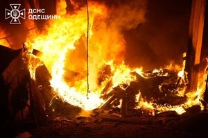Пожежа на підприємстві в Одесі