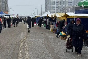 На ярмарках можна закупитися свіжими овочами, фруктами та м'ясом за помірними цінами