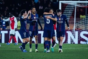 Підсумки 1/16 фіналу Ліги чемпіонів за 17 лютого